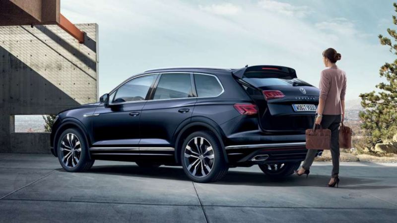 Easy open touareg